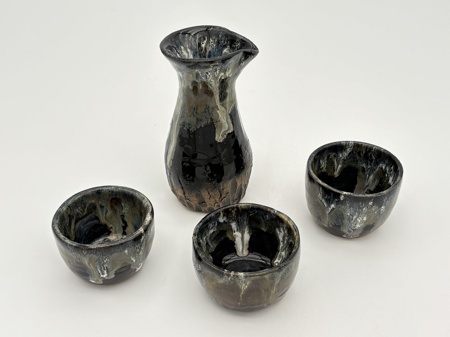 Black Mud vase