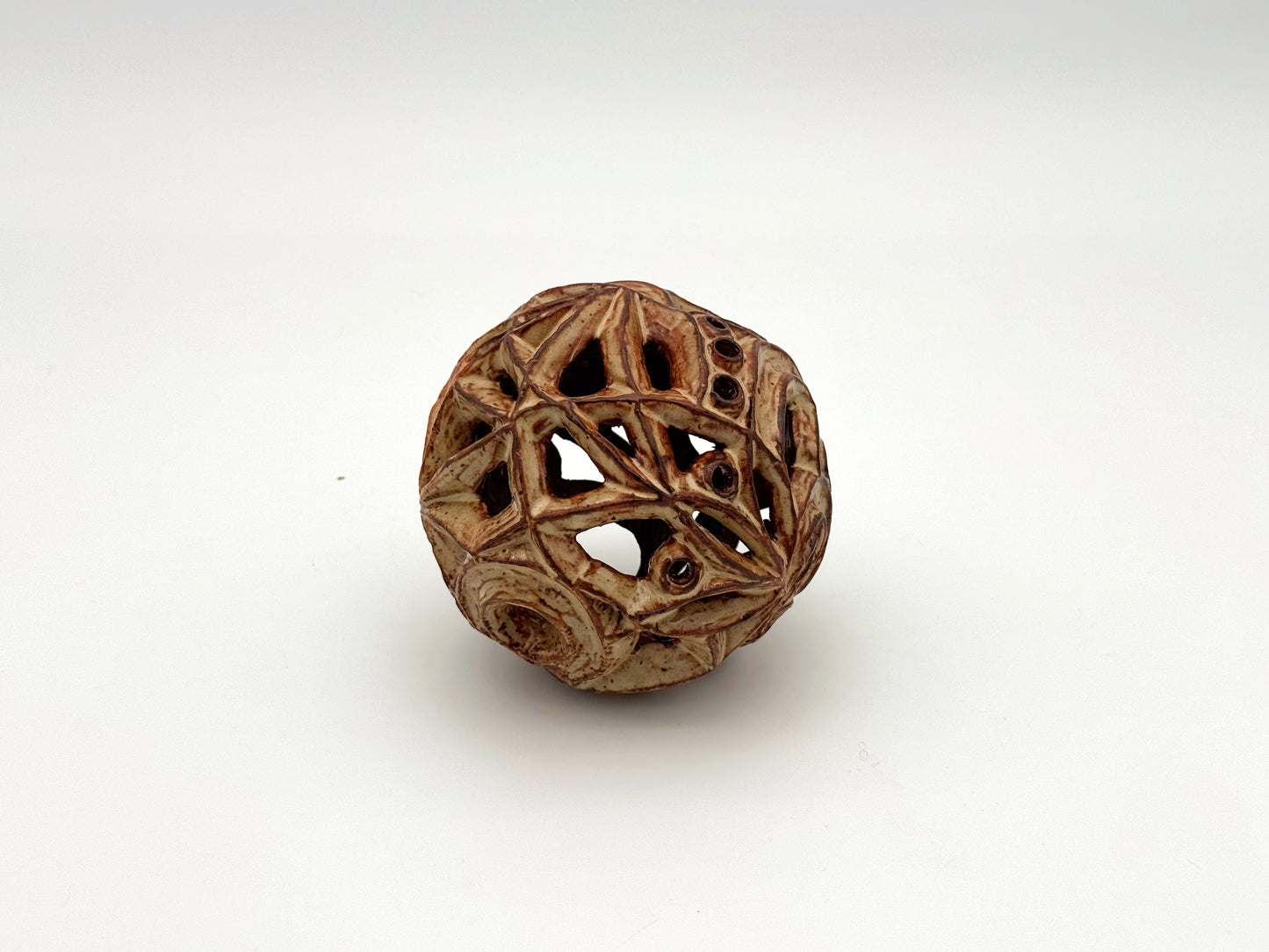 Ball — Speckled Wheat (5")