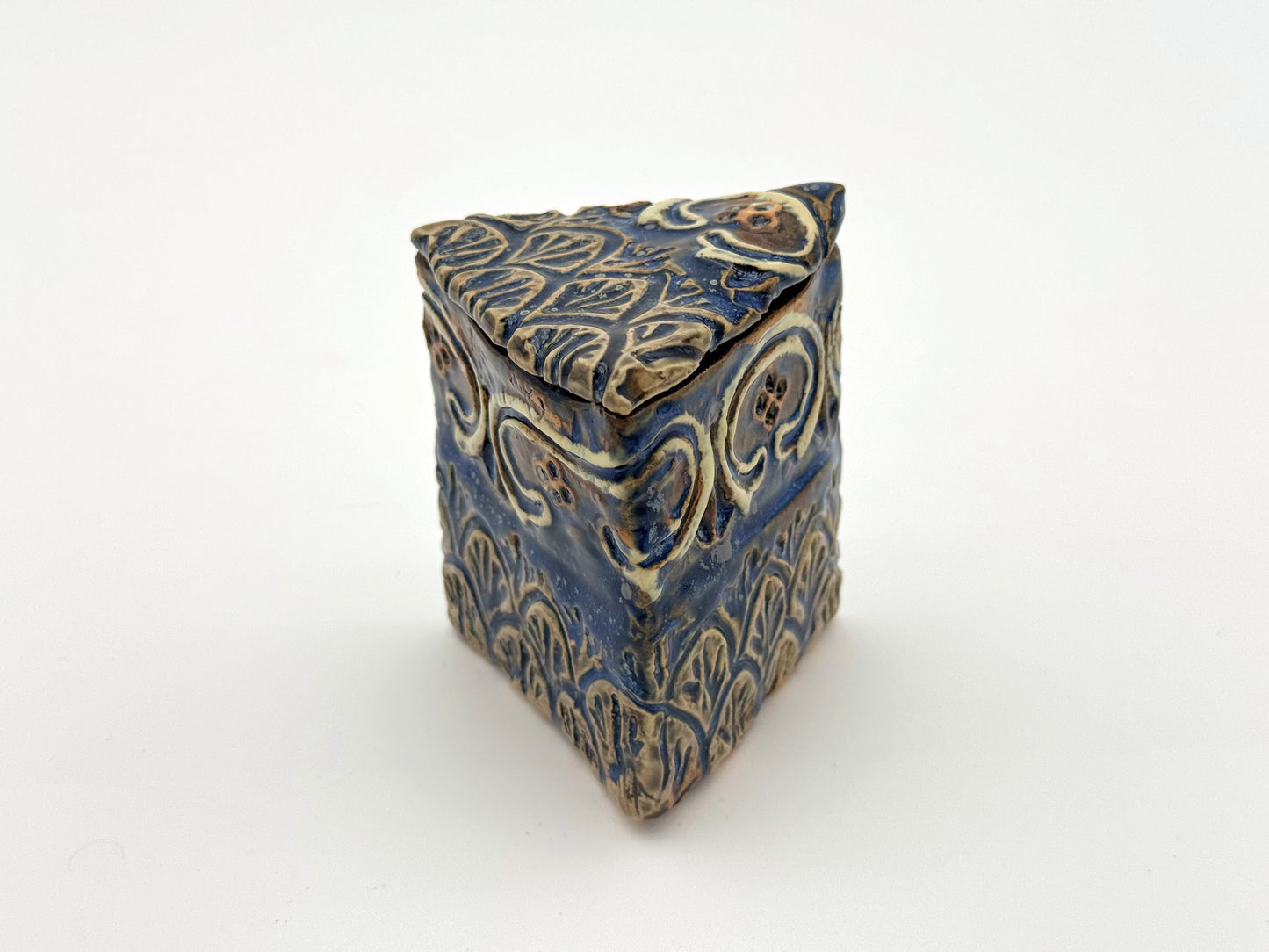 Triangle Box — Nebula (Tiny)