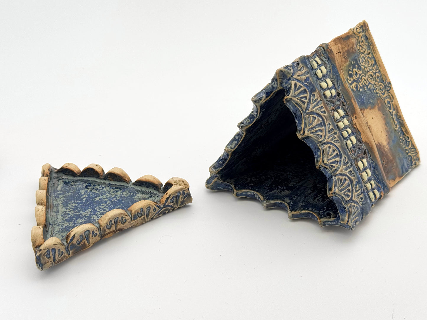 Triangle Box — Nebula (Medium)