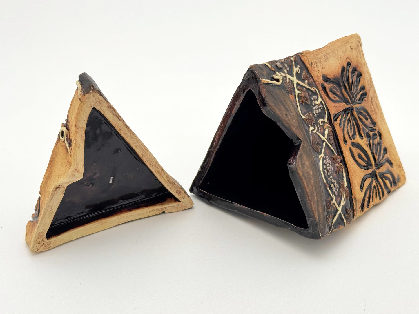 Triangle Box — Brown Grapes (Medium)
