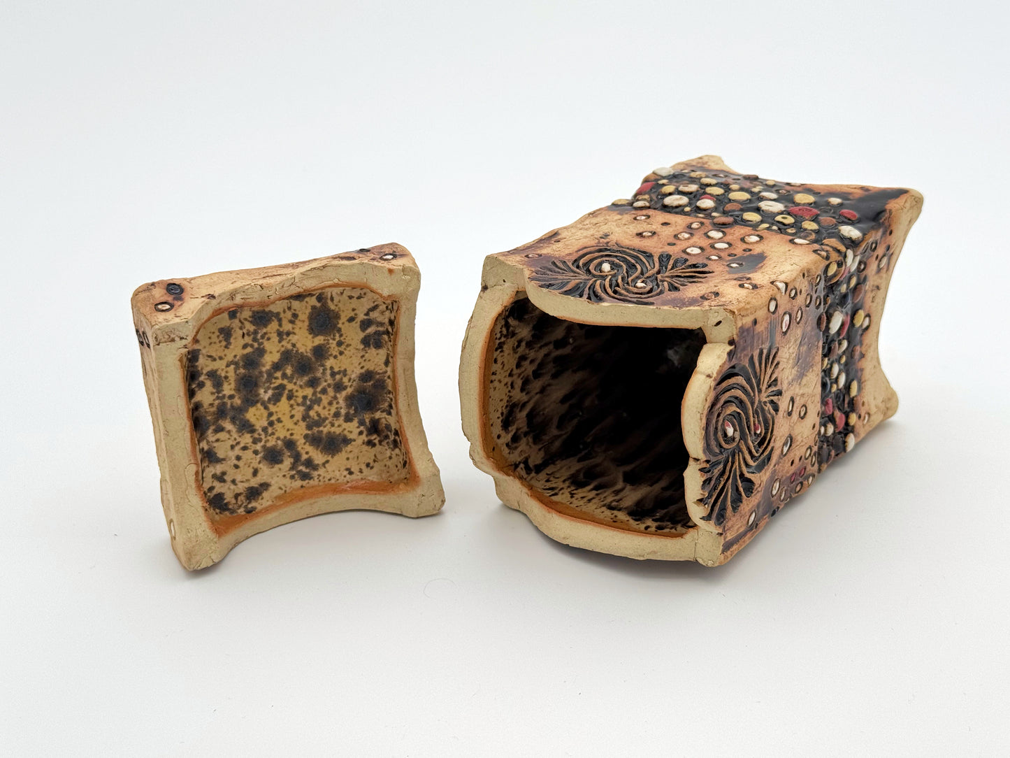 Box — Red, White, & Blue Dots (Medium)