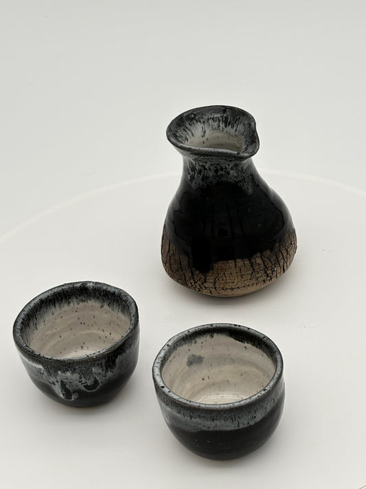 Black and White Sake Set