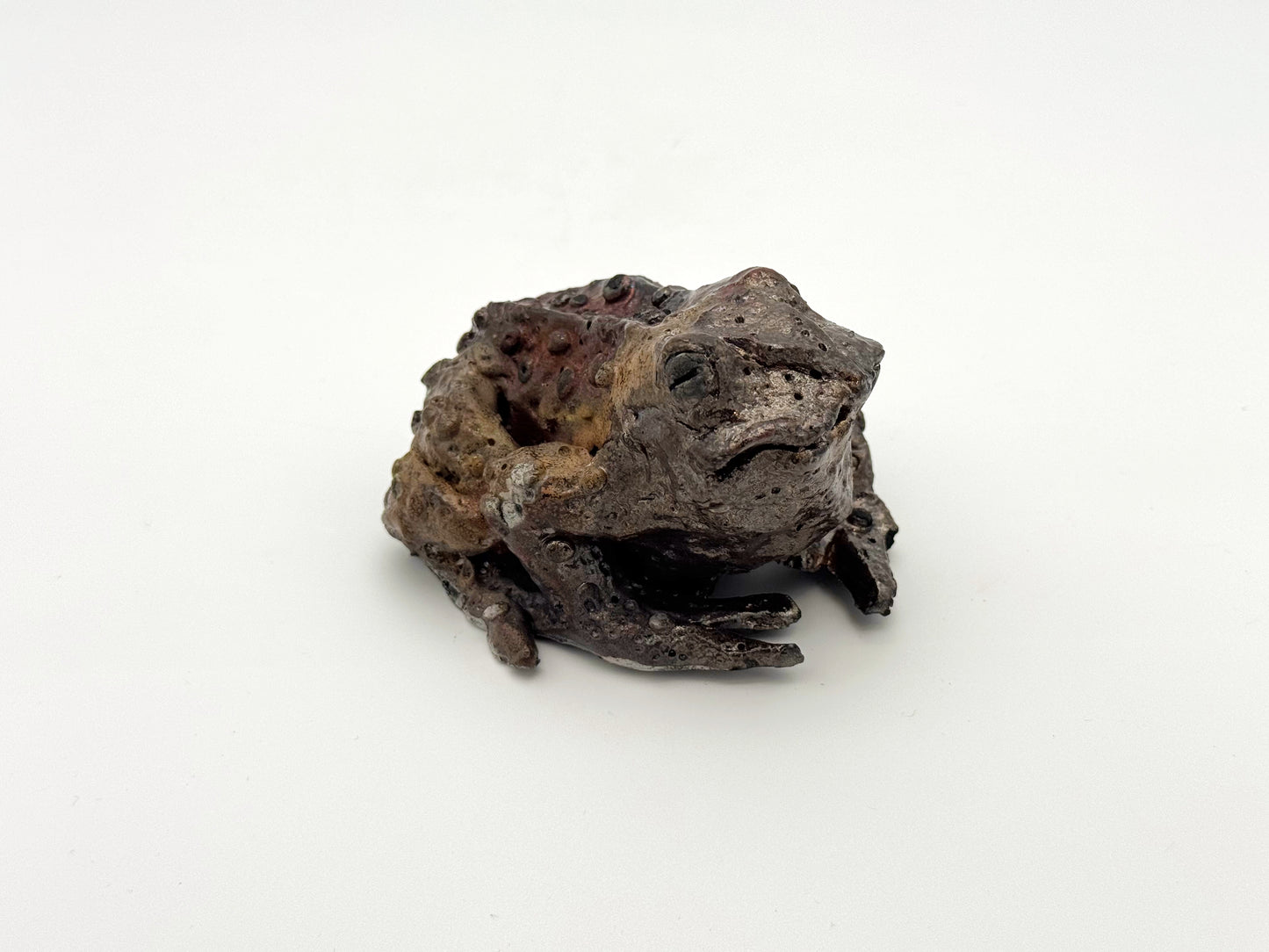 Raku Frog — Wet Bronze (Small)