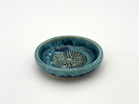 Garlic Grinder — Blue