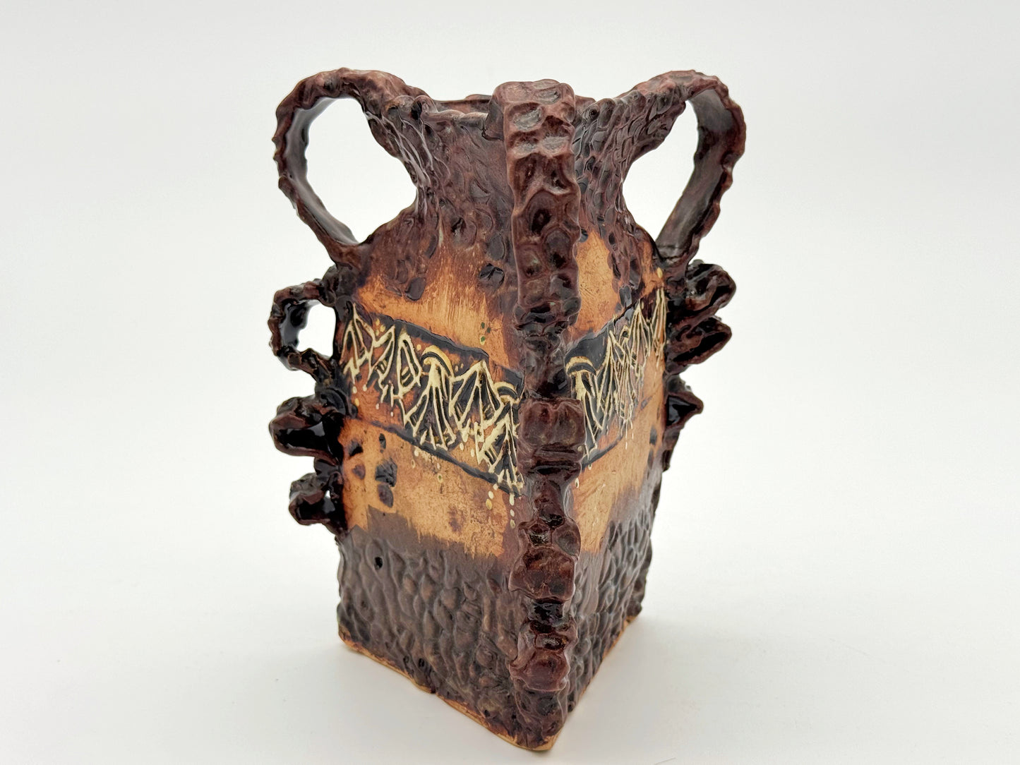 Triangle Vase — Leather (9")