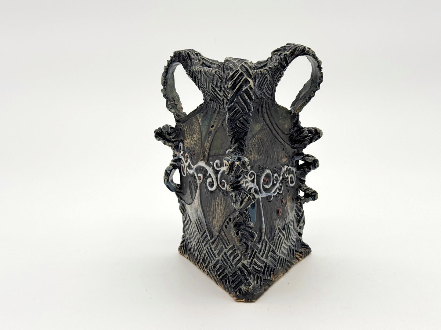 Triangle Vase — Black & Blue (9")